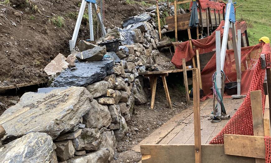 Sanierung Trockenmauer